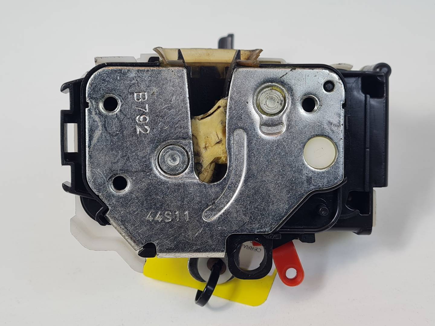 CERRADURA MALETERO / PORTON - 51810891 - FIAT - DOBLO
