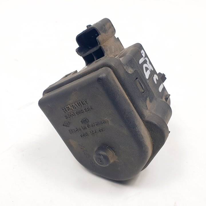 MOTOR REGULACION FAROS - 8200006664 - RENAULT - VEL SATIS (BJ0)