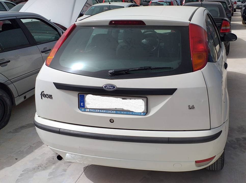 Imagen del vehículo FORD FOCUS BERLINA (CAK)