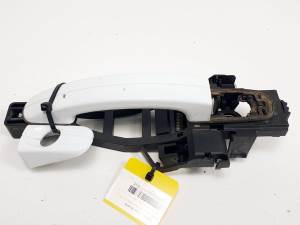 MANETA EXTERIOR DELANTERA IZQUIERDA BM51A224A37DG FORD FOCUS LIM. (CB8) Autodesguaces Alicante