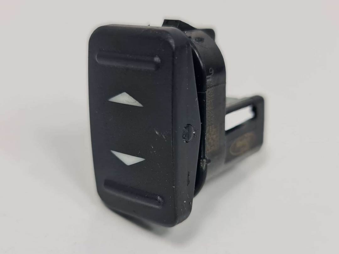 MANDO ELEVALUNAS DELANTERO DERECHO - 6M2T14529AD - FORD - MONDEO BER. (CA2)