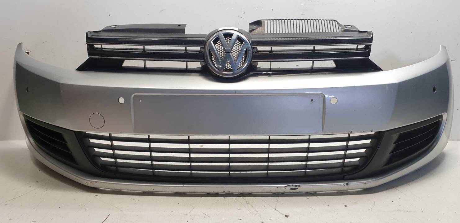 PARAGOLPES DELANTERO VOLKSWAGEN GOLF VI (5K1) Autodesguaces Alicante
