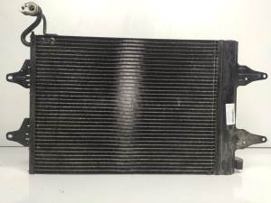 CONDENSADOR / RADIADOR AIRE ACONDICIONADO 710190280F SEAT IBIZA (6L1) Autodesguaces Alicante