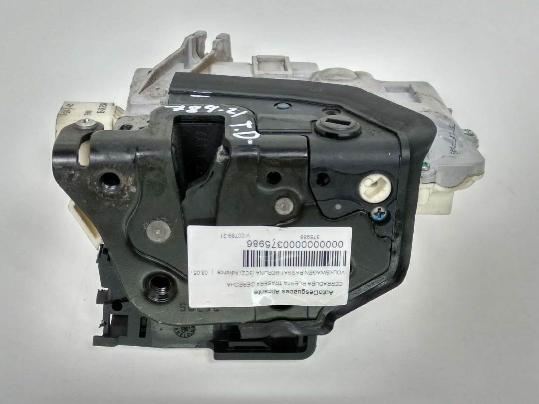 CERRADURA PUERTA TRASERA DERECHA - 3C4839016A - VOLKSWAGEN - PASSAT BERLINA (3C2)