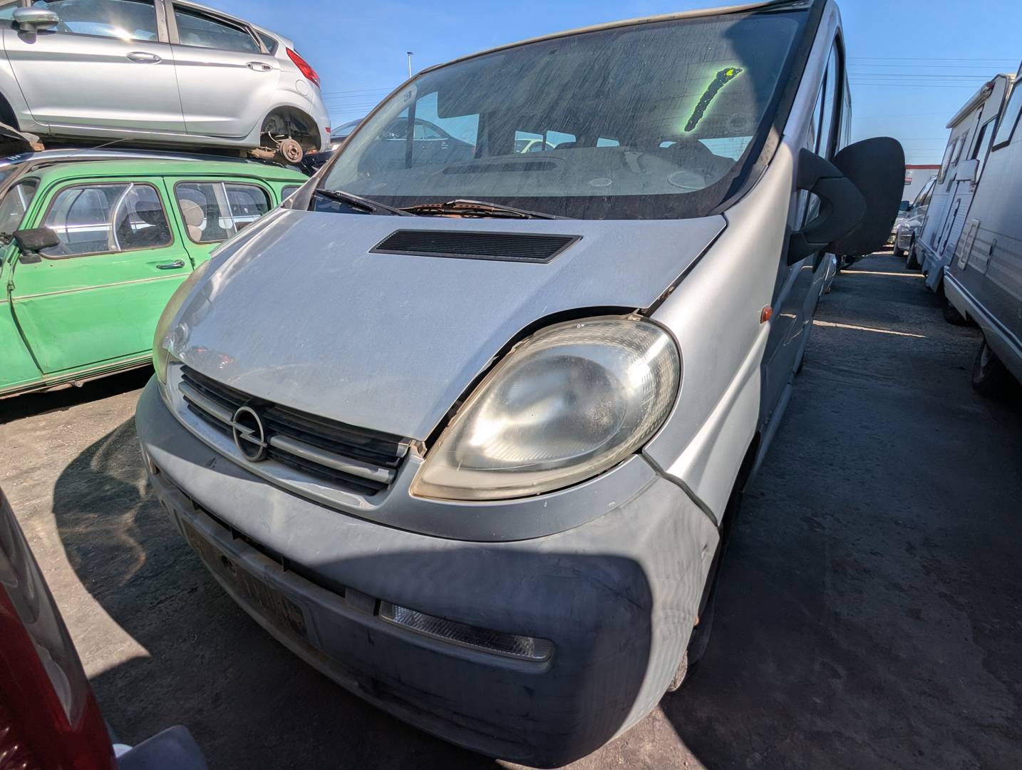 OPEL VIVARO (2001 - 2006)