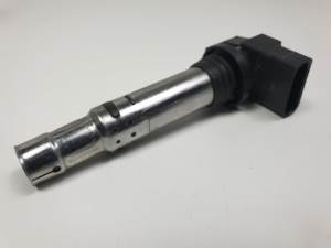 BOBINA ENCENDIDO 0986221023 VOLKSWAGEN GOLF IV BERLINA (1J1) Autodesguaces Alicante