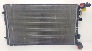RADIADOR AGUA 1J0121253 VOLKSWAGEN GOLF IV BERLINA (1J1) Autodesguaces Alicante
