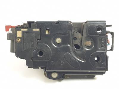 CERRADURA PUERTA DELANTERA IZQUIERDA 3D1837015 VOLKSWAGEN JETTA (1K2) Autodesguaces Alicante