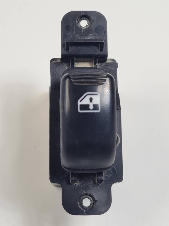 MANDO ELEVALUNAS TRASERO DERECHO 935753C010 HYUNDAI SANTA FE (SM) Autodesguaces Alicante