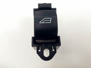 MANDO ELEVALUNAS DELANTERO DERECHO VOLVO S40 BERLINA Autodesguaces Alicante