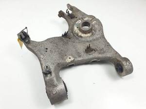 BRAZO SUSPENSION INFERIOR TRASERO DERECHO LK725B530AA LAND ROVER DISCOVERY SPORT Autodesguaces Alicante