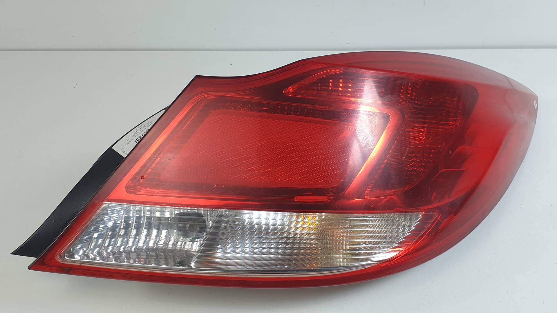 PILOTO TRASERO DERECHO - 13226837AX - OPEL - INSIGNIA BERLINA