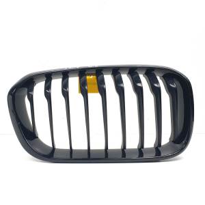 REJILLA DELANTERA 7371686 BMW SERIE 1 LIM. (F20/F21) Autodesguaces Alicante