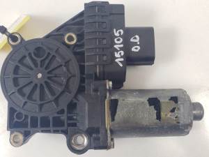 MOTOR ELEVALUNAS DELANTERO DERECHO 0130821947 JAGUAR S-TYPE Autodesguaces Alicante