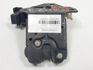 CERRADURA MALETERO / PORTON 8P4827505D AUDI TT (8J3/8J9) Autodesguaces Alicante