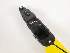 MANDO ELEVALUNAS DELANTERO DERECHO LNC6389AB JAGUAR S-TYPE Autodesguaces Alicante