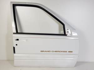 PUERTA DELANTERA DERECHA CHRYSLER JEEP GR.CHEROKEE (ZJ)/(Z) Autodesguaces Alicante