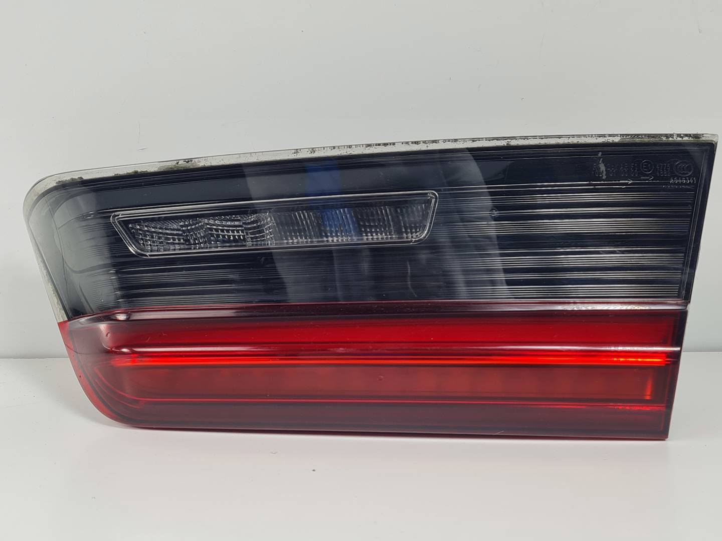 PILOTO TRASERO DERECHO INTERIOR - H8795584206 - BMW - SERIE 3 BERLINA (G20)