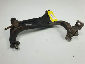 BRAZO SUSPENSION INFERIOR TRASERO IZQUIERDO 8634886 VOLVO XC90 Autodesguaces Alicante