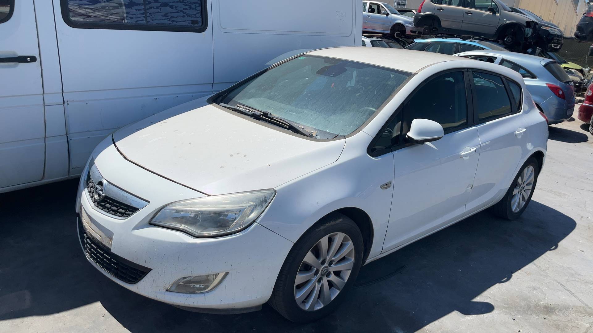 OPEL ASTRA J LIM. (2009 - 2015)