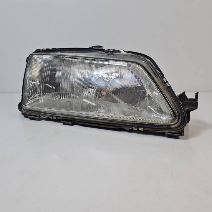 FARO DERECHO 085595 PEUGEOT 306 BERLINA 4 PUERTAS (S1) Autodesguaces Alicante