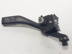 MANDO INTERMITENTES 1K0953513E VOLKSWAGEN GOLF V BERLINA (1K1) Autodesguaces Alicante