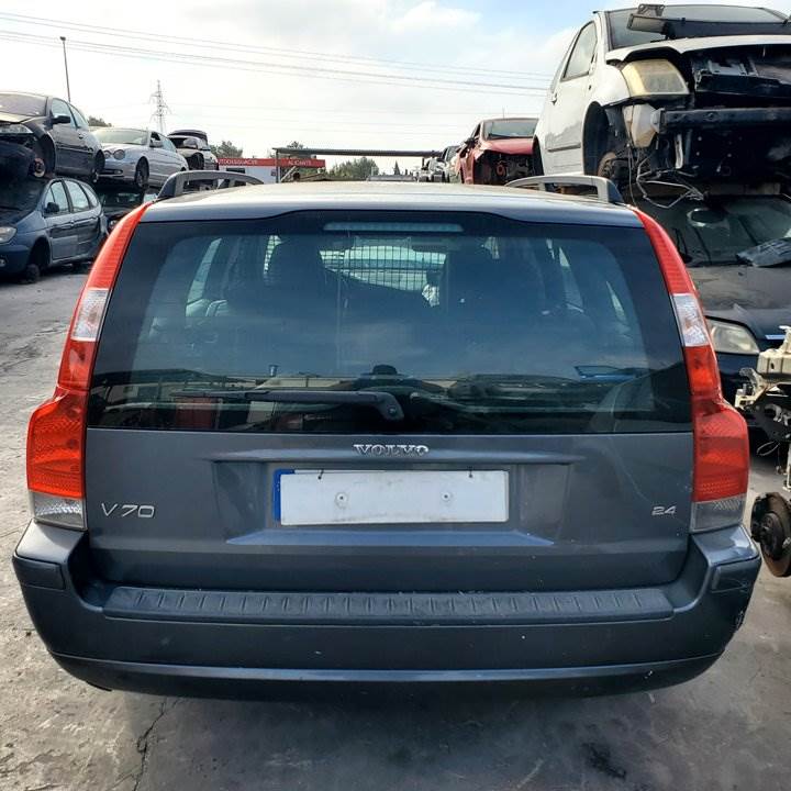 VOLVO V70 FAMILIAR (2000 - 2009)