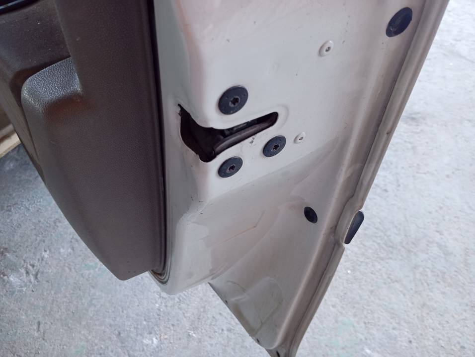 CERRADURA PUERTA DELANTERA DERECHA