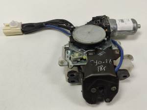 CERRADURA MALETERO / PORTON 41232010080 LEXUS RX 300(MCU35) Autodesguaces Alicante