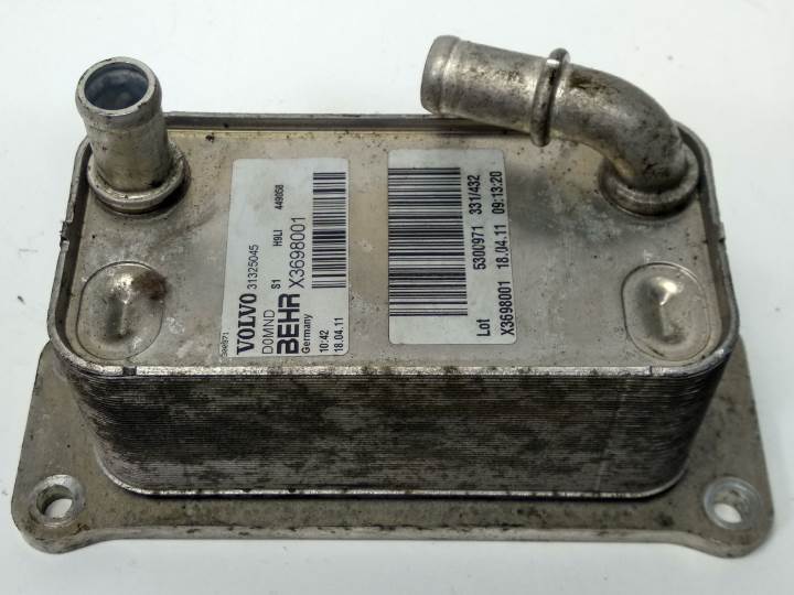 ENFRIADOR ACEITE MOTOR 31325045 VOLVO V40 FAMILIAR Autodesguaces Alicante