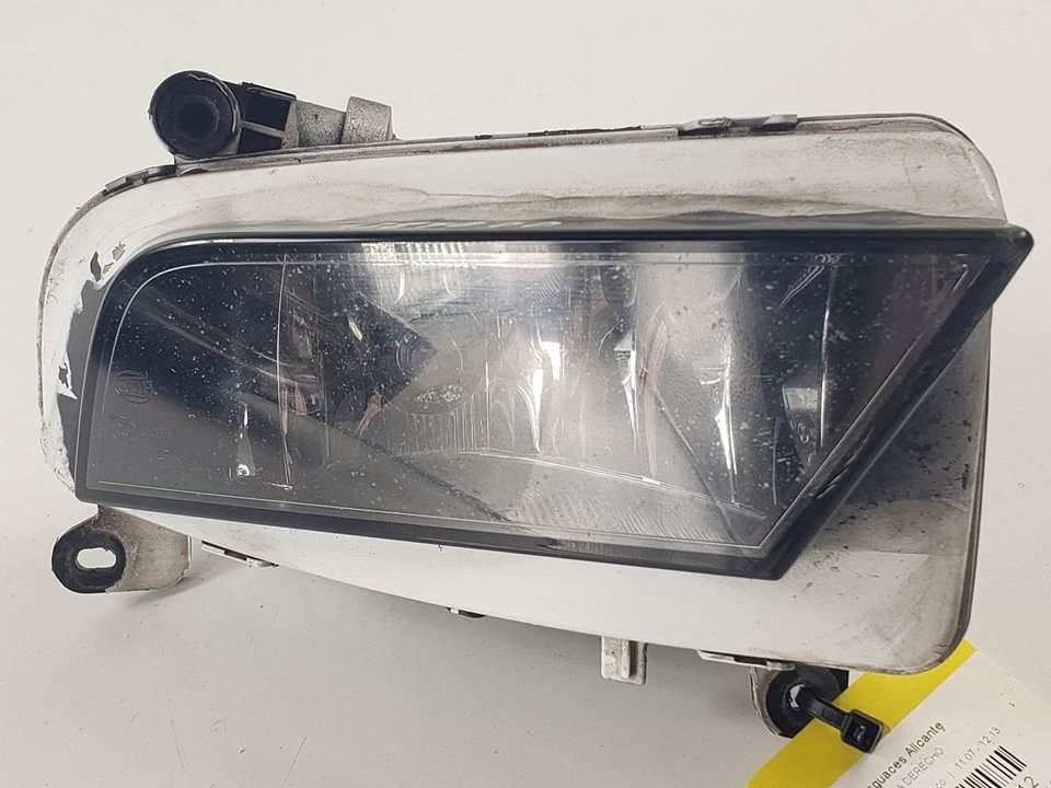 FARO ANTINIEBLA DERECHO - 8K0941700B - AUDI - A4 BER. (B8)