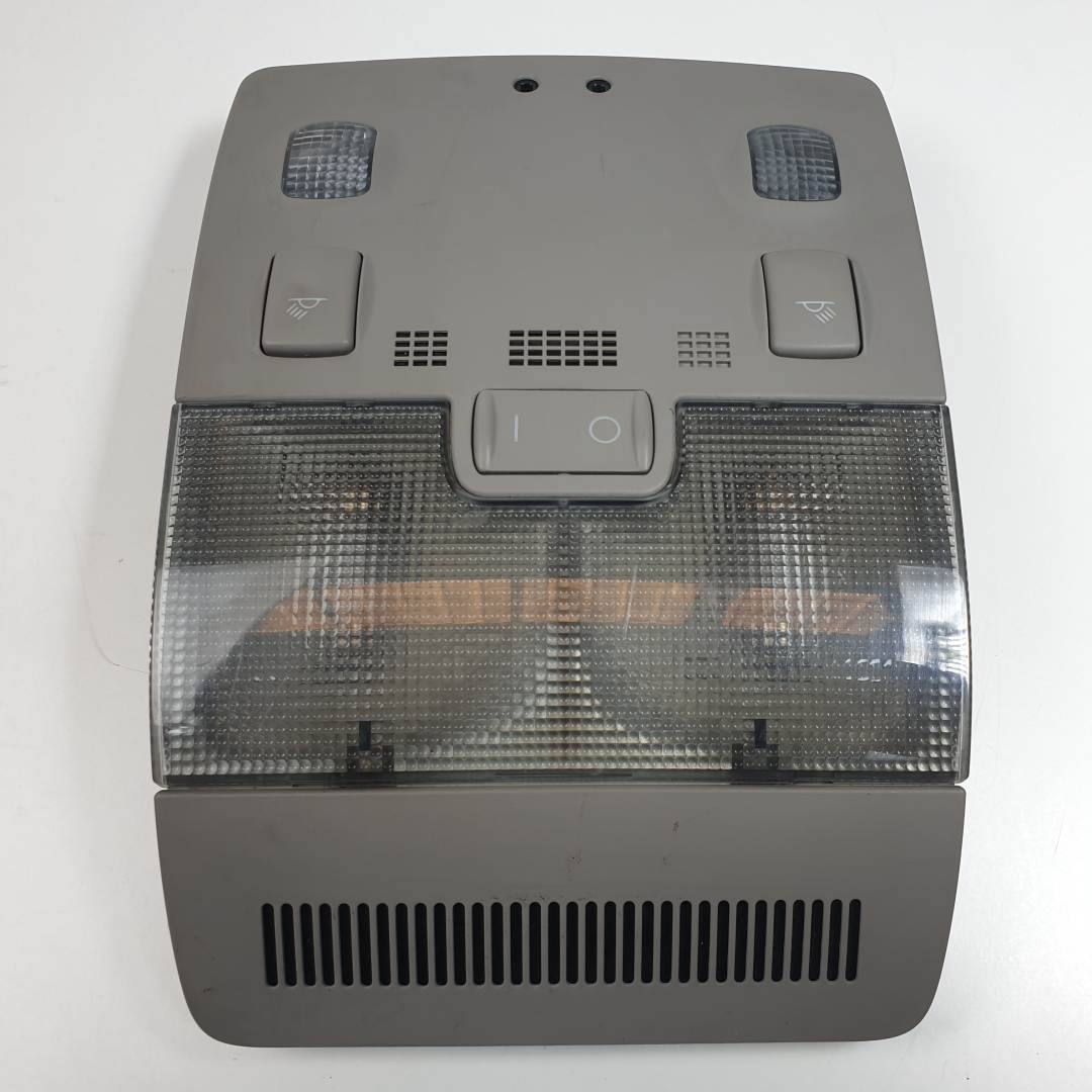 LUZ INTERIOR - 8E0947135E - AUDI - A4 BERLINA (8E)