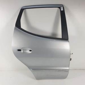 PUERTA TRASERA DERECHA MERCEDES CLASE A (W168) Autodesguaces Alicante
