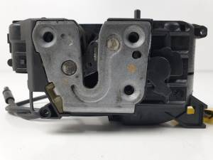 CERRADURA PUERTA TRASERA IZQUIERDA 300128F RENAULT CLIO III Autodesguaces Alicante