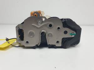 CERRADURA PUERTA TRASERA IZQUIERDA 13579551 OPEL AMPERA Autodesguaces Alicante