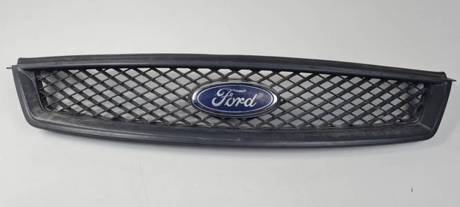 REJILLA DELANTERA 4M518C436AC FORD FOCUS BERLINA (CAP) Autodesguaces Alicante