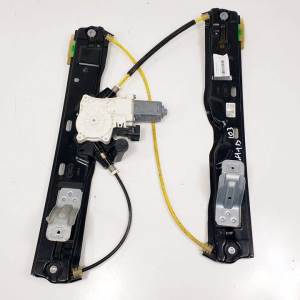 ELEVALUNAS TRASERO DERECHO J8A227000AB LAND ROVER RANGE ROVER VELAR Autodesguaces Alicante