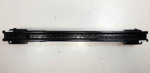 REFUERZO PARAGOLPES DELANTERO 9670186380 PEUGEOT 3008 (T84) Autodesguaces Alicante