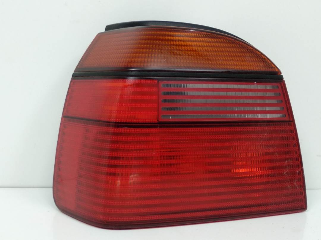 PILOTO TRASERO IZQUIERDO - 1H6945111E - VOLKSWAGEN - GOLF III BERLINA (1H1)