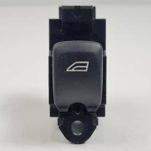 MANDO ELEVALUNAS TRASERO DERECHO AH2214717AB LAND ROVER DISCOVERY 4 Autodesguaces Alicante