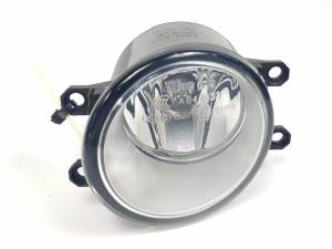 FARO ANTINIEBLA IZQUIERDO 812200D042 TOYOTA AURIS (E150) Autodesguaces Alicante
