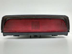 LUZ CENTRAL DE FRENO HONDA JAZZ (GD1/5) Autodesguaces Alicante