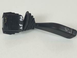 MANDO LIMPIA 90124931 OPEL CORSA B Autodesguaces Alicante