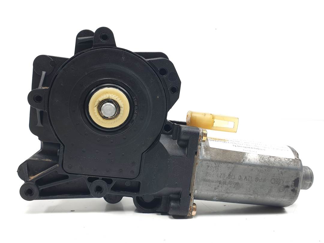 MOTOR ELEVALUNAS DELANTERO IZQUIERDO - 0130821792 - FORD - MONDEO FAMILIAR (GD)