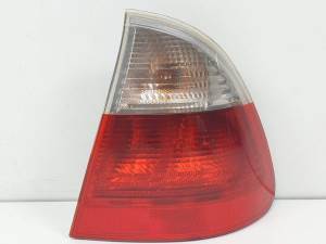 PILOTO TRASERO DERECHO 63216928388 BMW SERIE 3 TOURING (E46) Autodesguaces Alicante