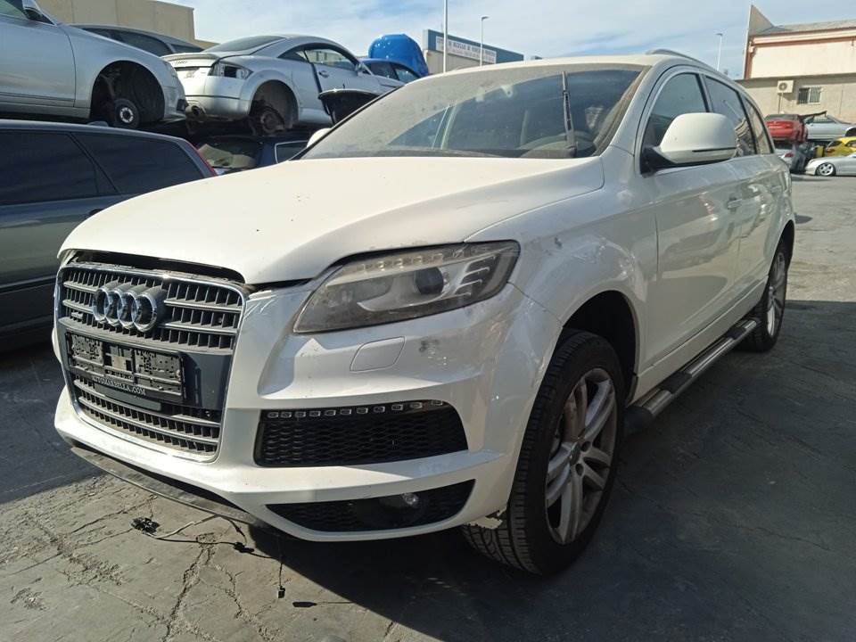 AUDI Q7 (4L) (2006 - 2015)