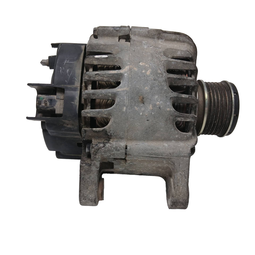 Foto 2 de Alternador Renault Megane III Sport Tourer (2009–2018)