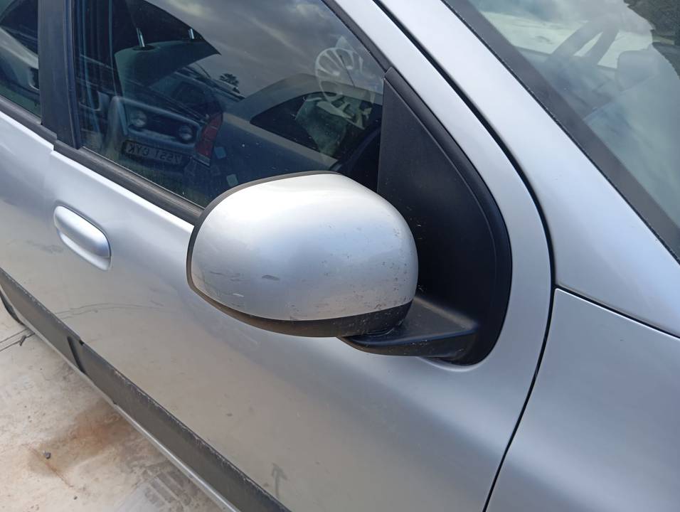 RETROVISOR DERECHO