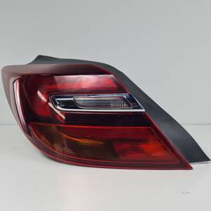 PILOTO TRASERO IZQUIERDO 23422535 OPEL INSIGNIA BERLINA Autodesguaces Alicante