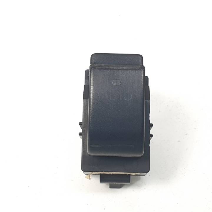 MANDO ELEVALUNAS TRASERO DERECHO 8481002041 TOYOTA COROLLA (E12) Autodesguaces Alicante